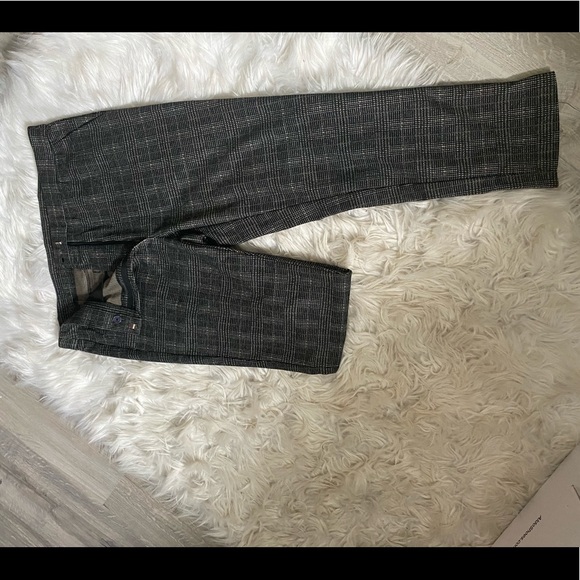 Plaid trousers. Brand new, never worn. Large - Picture 7 of 7